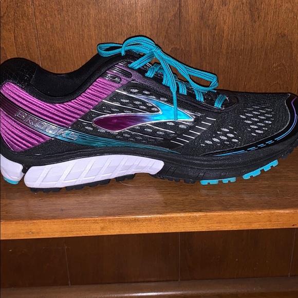 brooks ghost 5 pronation